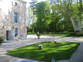 Bastide : Vue Parc en Profondeur